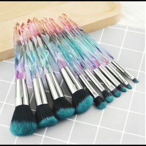 Makeup brushes